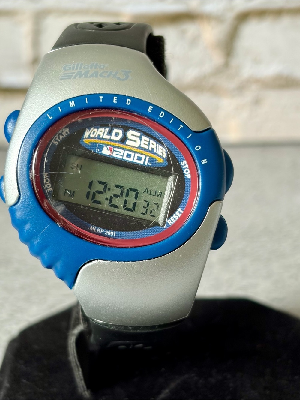 2001 MLB World Series Limited Edition Gillette Mach3 Digital Watch New Battery
